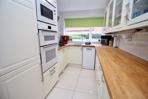 Kitchen- click for photo gallery